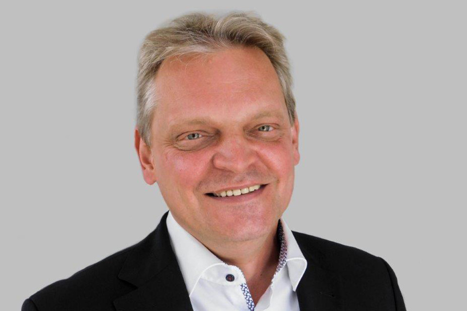 Detlef Wiezorek